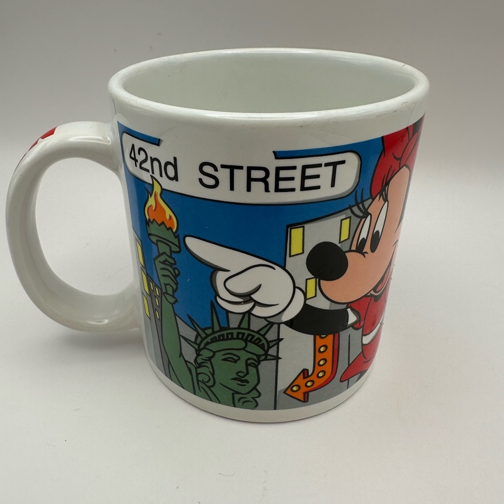 Disney New York Mickey & Minnie Coffee Mug Cup by applause Ceramic Drinkware